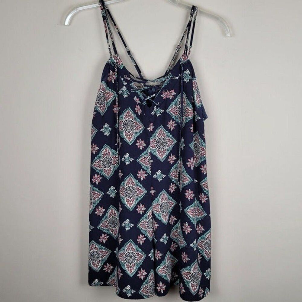 Illa Illa Size M Sphagetti Straps Romper Navy Blue Floral Boho